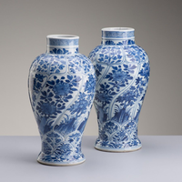 Pair of baluster-shaped Chinese porcelain jars